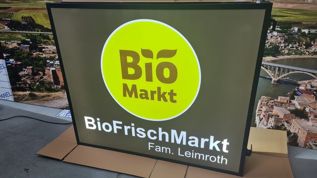lichtbak BioFrishMarkt groen